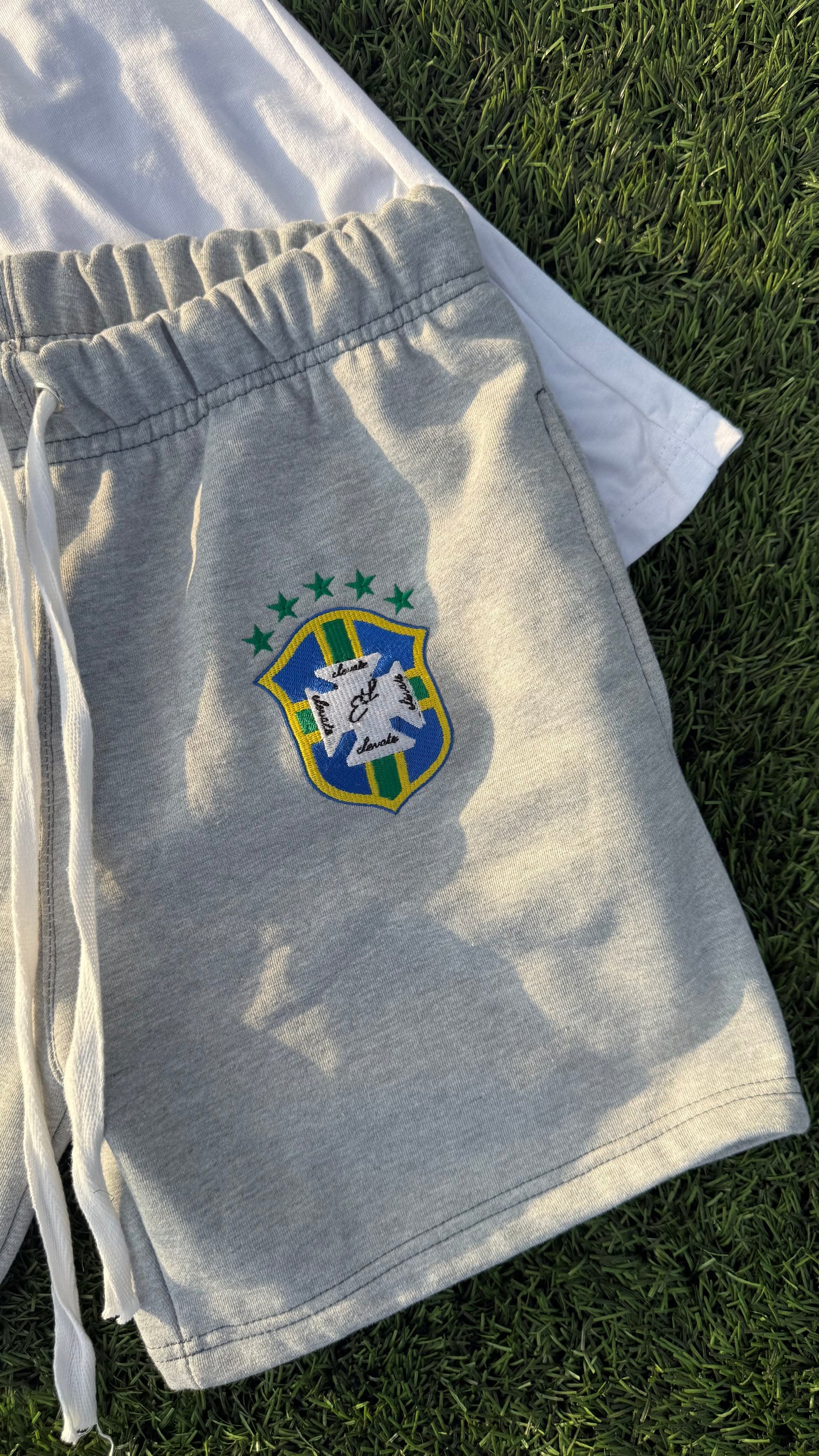NEW elevate “brazil” grey set